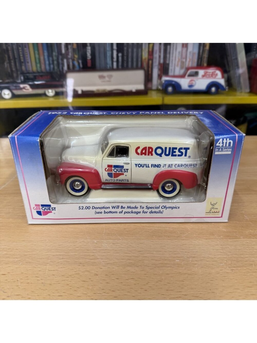 CARQUEST AUTO PARTS 1952 CHEV PANEL 1999 DIECAST LIBERTY CLASSICS BANK #1952